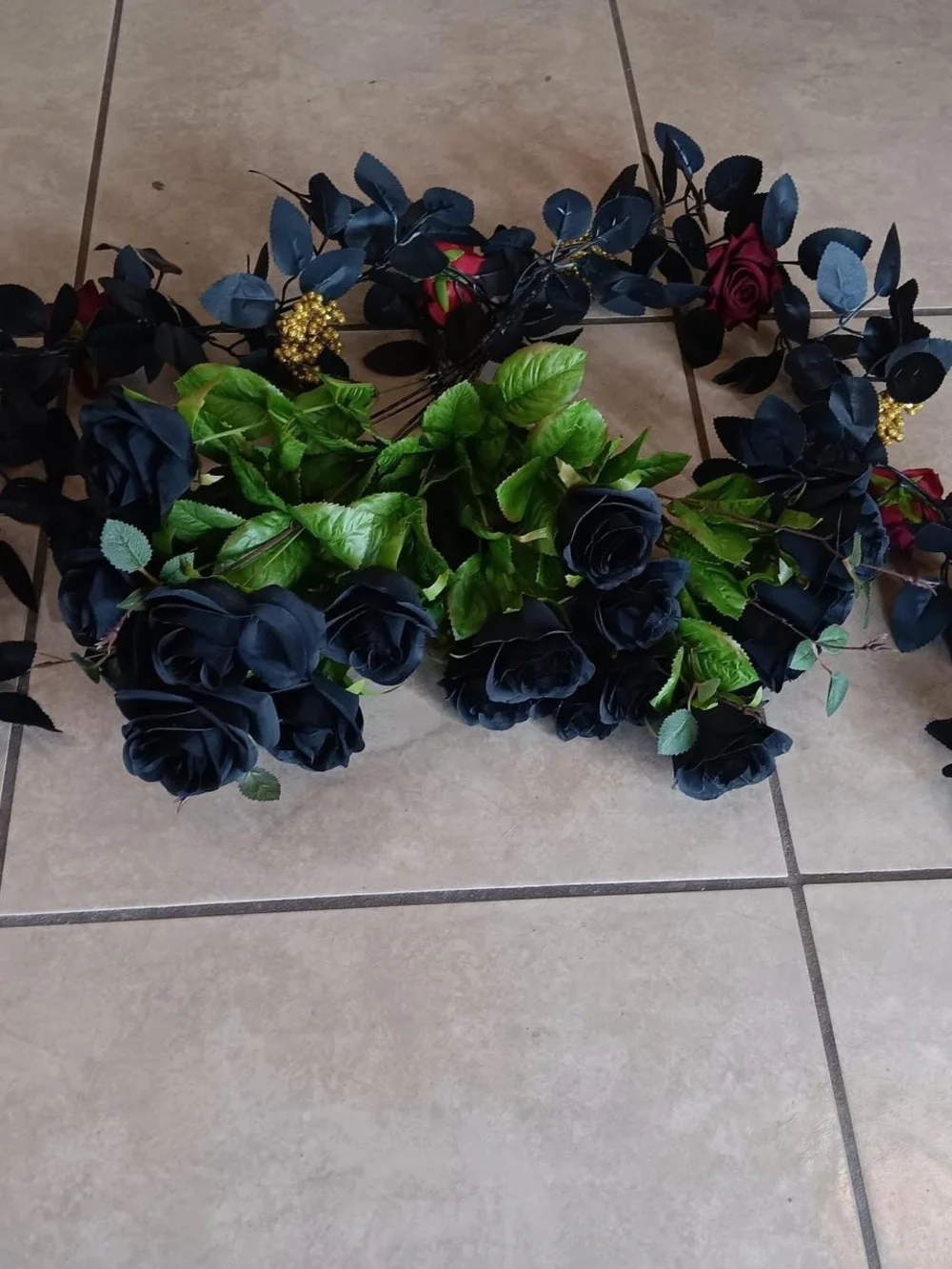 Source Unknown Black Rose and Green Leaf Garland with Yellow Berry Accents